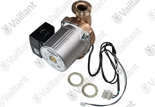Vaillant Pumpe mit Kupfergehäuse und Motor, Anschlüsse und Kabel für elektrische Verbindung vorhanden. Zwei Dichtungen liegen bei.